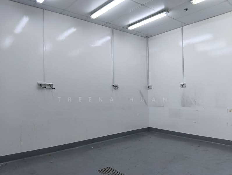 Food Concept @ Pandan, 239 Pandan Loop, 4,100 sqft, Factory / Workshop (B2) For Rent, by Treena Huan, 23793182 - CommercialGuru.com.sg