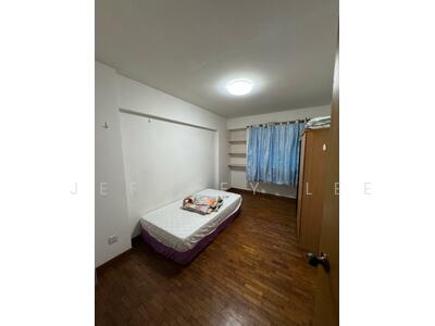 For Rent - 642B Punggol Drive