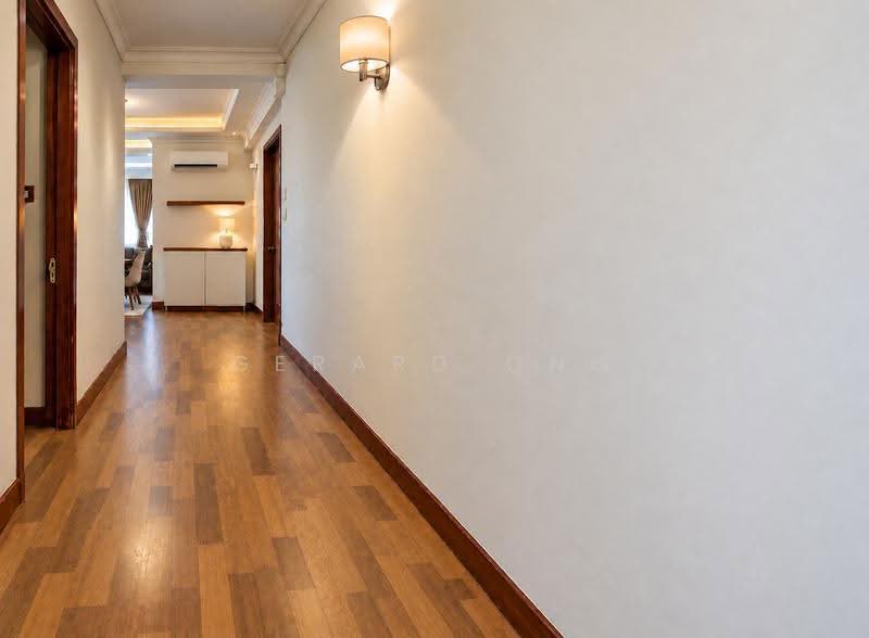 Hullet Rise, 6 Hullet Road, Orchard / River Valley, 3 Bedrooms, 1,147 sqft, Condominium For Rent, by Gerard Ong, 23794529 - Corridor - PropertyGuru.com.sg