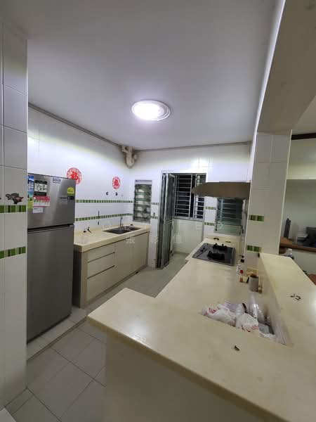 451 Yishun Ring Road, 451 Yishun Ring Road, 3 Bedrooms, 1,044 sqft, HDB Flat For Rent, by Joey Teo 張彩億, 23794617 - PropertyGuru.com.sg