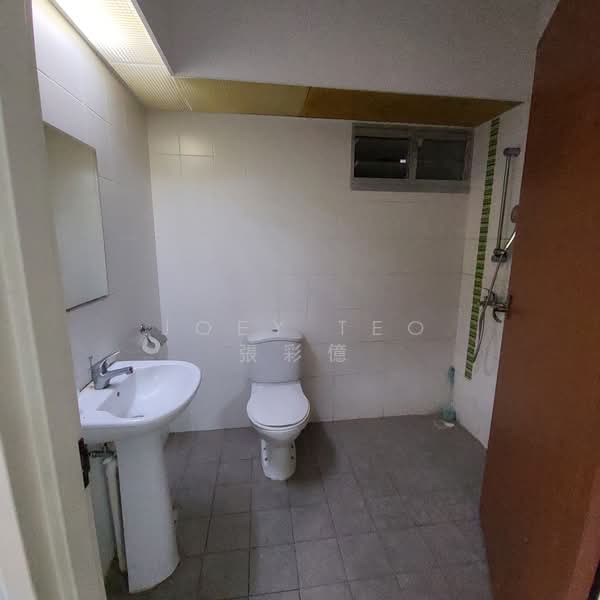 451 Yishun Ring Road, 451 Yishun Ring Road, 3 Bedrooms, 1,044 sqft, HDB Flat For Rent, by Joey Teo 張彩億, 23794617 - PropertyGuru.com.sg