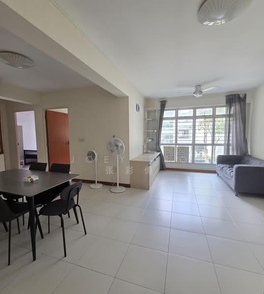 451 Yishun Ring Road, 451 Yishun Ring Road, 3 Bedrooms, 1,044 sqft, HDB Flat For Rent, by Joey Teo 張彩億, 23794617 - PropertyGuru.com.sg