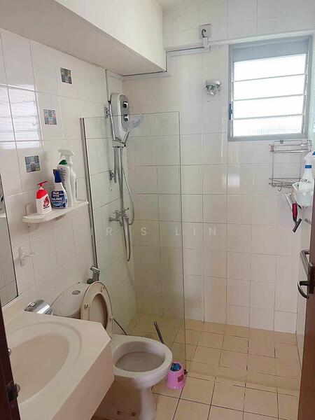 For Rent - 271C Sengkang Central