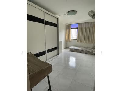 For Rent - 919 Hougang Avenue 4