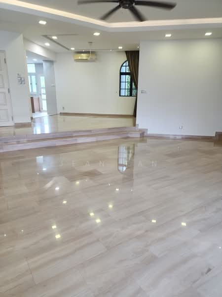 Trevose Park, 66 Trevose Crescent, 3 Bedrooms, 1,701 sqft, Condominium For Rent, by Jean Tan, 23795845 - Spacious Living, Dining - PropertyGuru.com.sg