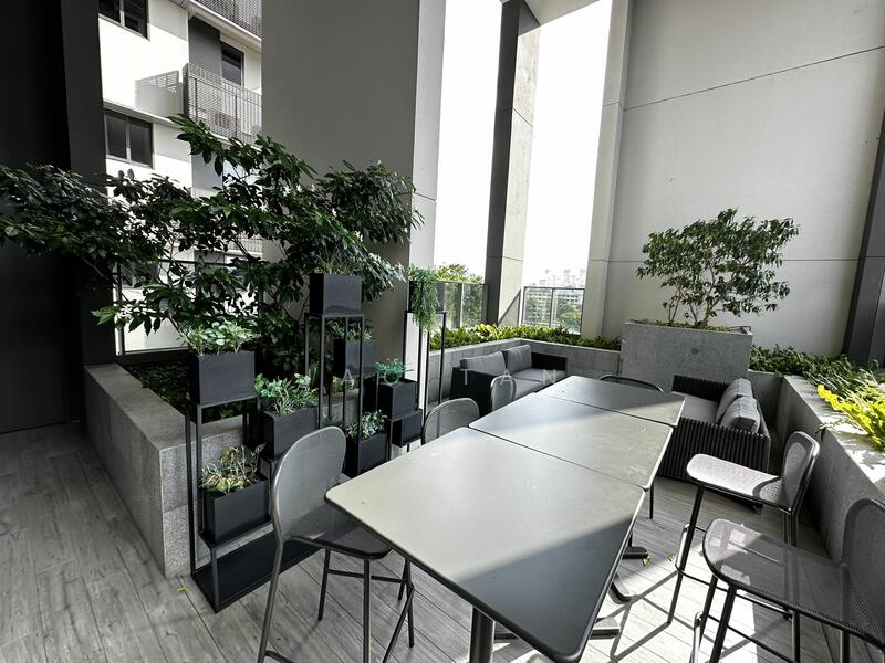 Margaret Ville, 20 Margaret Drive, 2 Bedrooms, 829 sqft, Apartment For Rent, by Jac Tan, 23799902 - PropertyGuru.com.sg