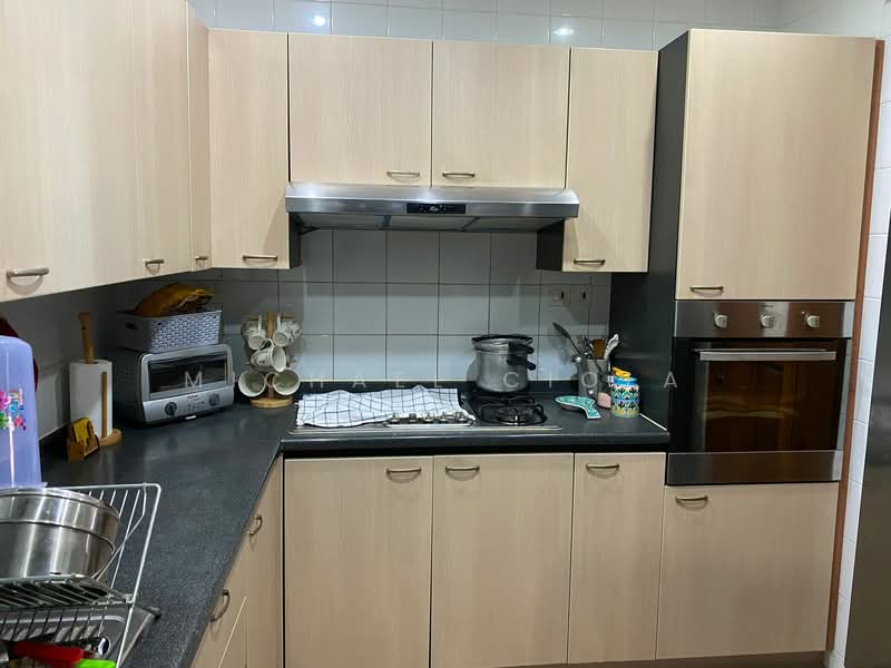 Spring Grove Condominium For Sale at S$ 1,780,000 | PropertyGuru Singapore