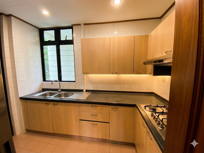 For Sale - Spring Grove