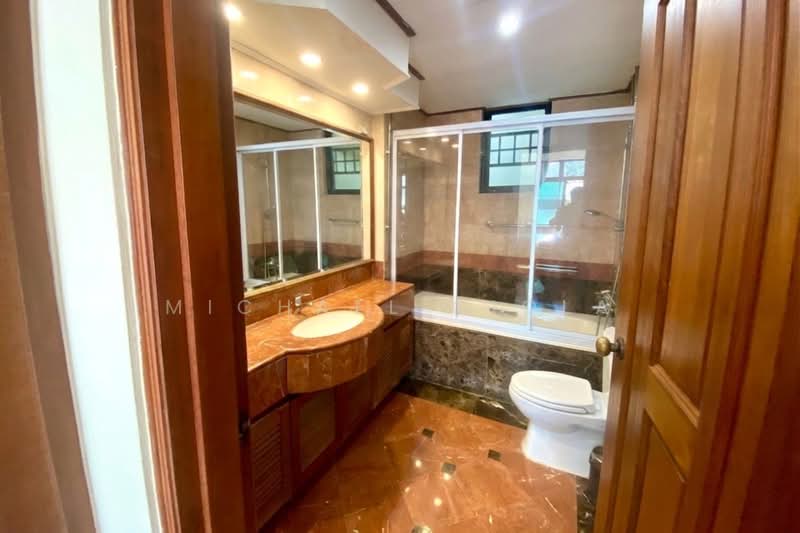 Spring Grove, 53 Grange Road, 2 Bedrooms, 1,012 sqft, Condominium For Sale, by Michael Ciola, 23800021 - PropertyGuru.com.sg