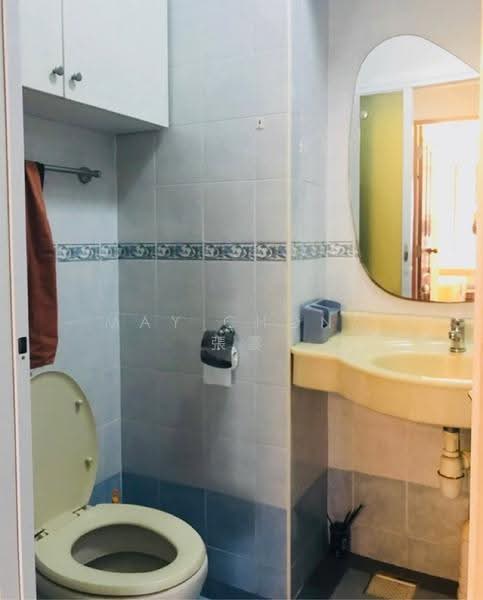 620 Bukit Batok Central, 620 Bukit Batok Central, Dairy Farm / Bukit Panjang / Choa Chu Kang, 2 Bedrooms, 1,184 sqft, HDB Flat For Rent, by May Chong 張雲, 23800494 - PropertyGuru.com.sg
