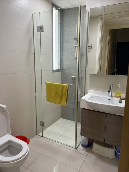 Skies Miltonia Condominium For Sale at S$ 980,000 | PropertyGuru Singapore