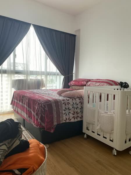 Skies Miltonia Condominium For Sale at S$ 980,000 | PropertyGuru Singapore