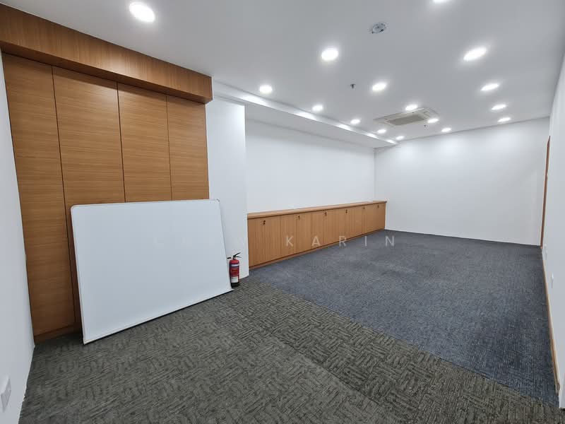 Wcega Tower, 21 Bukit Batok Crescent, Dairy Farm / Bukit Panjang / Choa Chu Kang, 80 sqft, Light Industrial (B1) For Rent, by Chew Karin, 23801653 - CommercialGuru.com.sg
