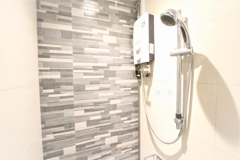 Loft style cozy Studio @ Lavender (Lavender & Bendemeer MRT), Lavender Street, Beach Road / Bugis / Rochor, Studio, 320 sqft, Apartment For Rent, by Rachel Bang, 23803794 - Bathroom - PropertyGuru.com.sg