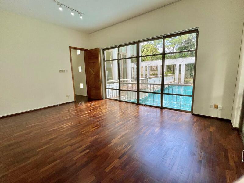Belmont GCB with swimming pool, lush courtyard and large driveway., Belmont Road, 5 Bedrooms, 7,200 sqft, Good Class Bungalow For Rent, by Bhavina Kaur, 23804228 - PropertyGuru.com.sg