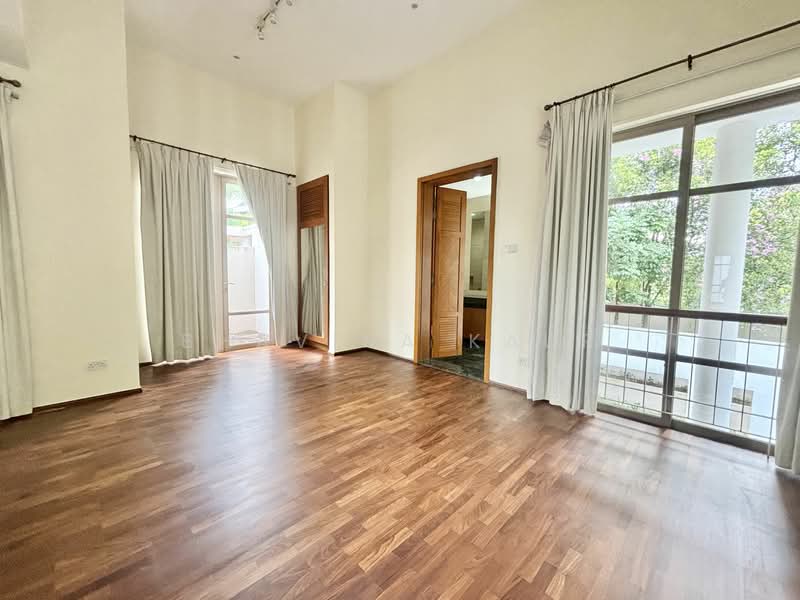 Belmont GCB with swimming pool, lush courtyard and large driveway, Belmont Road, 5 Bedrooms, 7,200 sqft, Good Class Bungalow For Rent, by Bhavina Kaur, 23804228 - PropertyGuru.com.sg