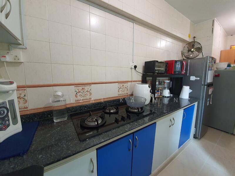 For Rent - 686B Woodlands Drive 73