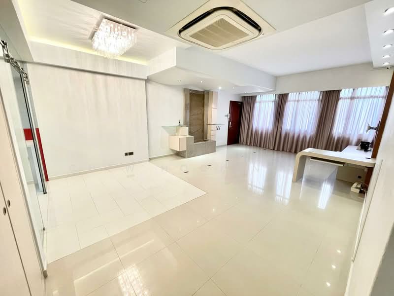 The Stradia, , 3 Bedrooms, 1,519 sqft, Walk-up Apartment For Rent, by Chew Hock Ngee, 23804595 - HALL - PropertyGuru.com.sg