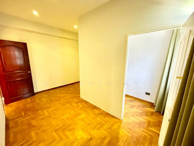 The Stradia, , 3 Bedrooms, 1,519 sqft, Walk-up Apartment For Rent, by Chew Hock Ngee, 23804595 - COMMON ROOM 2 - PropertyGuru.com.sg