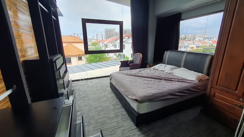 Level 3 Luxury 1 Bedroom Studio Near Serangoon MRT, Lorong Penchalak, 1 Bedroom, 680 sqft, Semi-Detached House For Rent, by Simon Chuah, 23805824 - PropertyGuru.com.sg