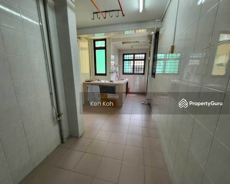 For Rent - 84 Commonwealth Close