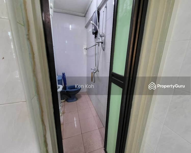 For Rent - 84 Commonwealth Close