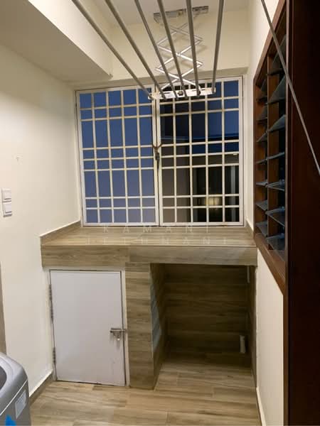 Carissa Park Condo, 6 Flora Drive, 4 Bedrooms, 1,600 sqft, Condominium For Rent, by Kamani Jethnani, 23807447 - PropertyGuru.com.sg