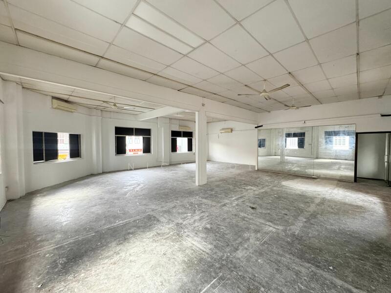Geylang Road, , 2,000 sqft, Shop / Shophouse For Rent, by Nick Loi, 23807778 - CommercialGuru.com.sg