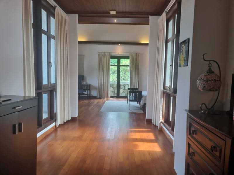 Sunset Heights Bungalow For Rent, Sunset Heights, Clementi Park / Upper Bukit Timah, 5 Bedrooms, 5,600 sqft, Bungalow House For Rent, by Mel Peck 白春娇, 23808663 - PropertyGuru.com.sg