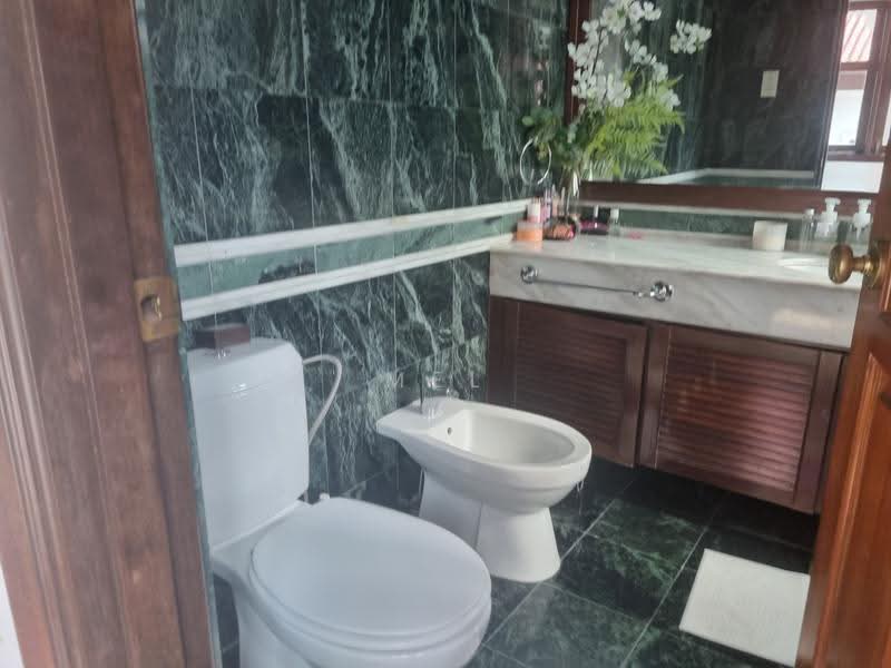 Sunset Heights Bungalow For Rent, Sunset Heights, Clementi Park / Upper Bukit Timah, 5 Bedrooms, 5,600 sqft, Bungalow House For Rent, by Mel Peck 白春娇, 23808663 - PropertyGuru.com.sg