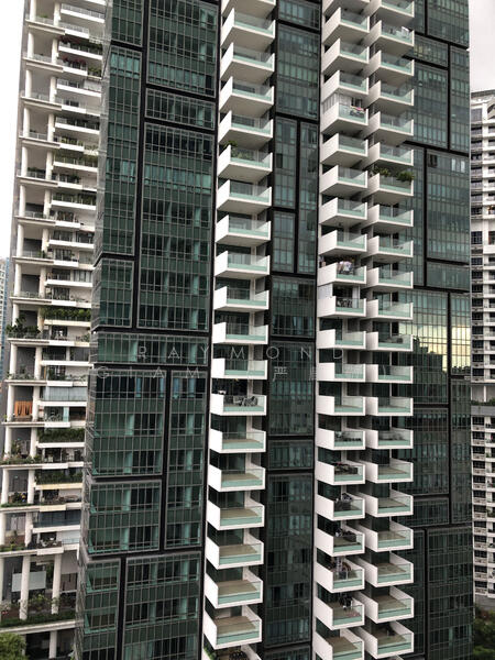 For Sale - 8 Saint Thomas