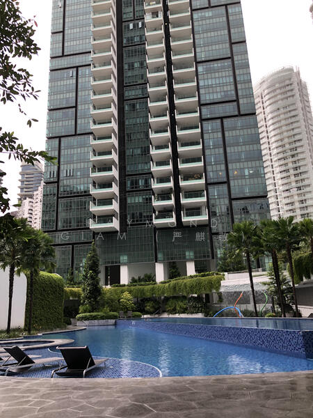 For Sale - 8 Saint Thomas