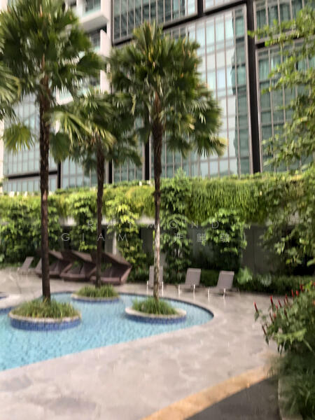 For Sale - 8 Saint Thomas