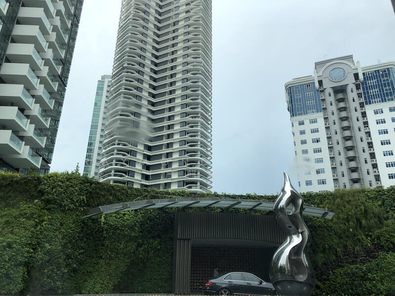 For Sale - 8 Saint Thomas