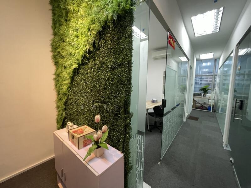 Wcega Tower, 21 Bukit Batok Crescent, 969 sqft, Light Industrial (B1) For Sale, by Kate Tan, 23813247 - CommercialGuru.com.sg