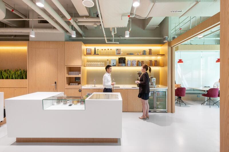 One Raffles Place, 1 Raffles Place, 538 sqft, Office For Rent, by Regus Singapore, 23813267 - CommercialGuru.com.sg