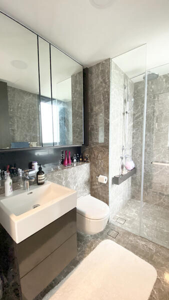 Principal Garden, 95 Prince Charles Crescent, 1 Bedroom, 495 sqft, Condominium For Rent, by Sara Kwon, 23813370 - PropertyGuru.com.sg