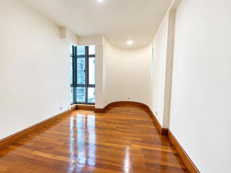Valley Park, 479 River Valley Road, Tanglin / Holland / Bukit Timah, 2 Bedrooms, 1,216 sqft, Condominium For Rent, by Victor Seah, 23815511 - Common Bedroom - PropertyGuru.com.sg