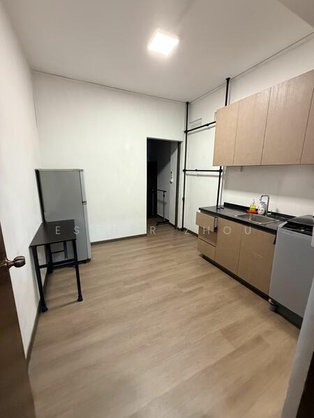 For Rent - Whole unit @Lorong 6 near JCU