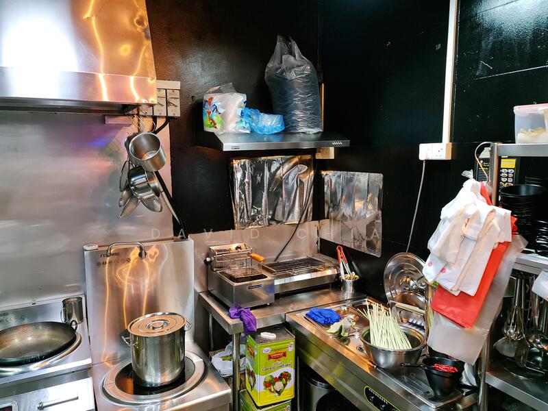 Burlington Square, 175 Bencoolen Street, 344 sqft, Food & Beverage For Sale, by David Chia, 23816186 - CommercialGuru.com.sg