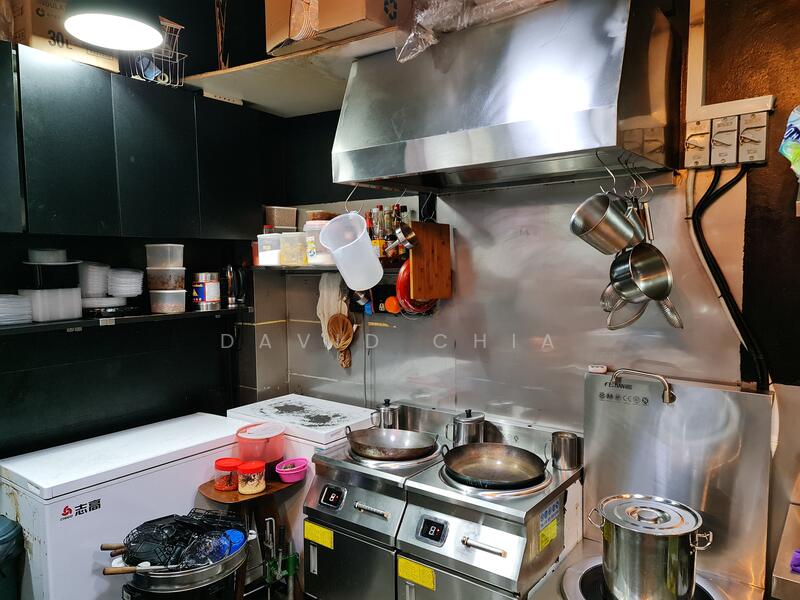 Burlington Square, 175 Bencoolen Street, 344 sqft, Food & Beverage For Sale, by David Chia, 23816186 - CommercialGuru.com.sg