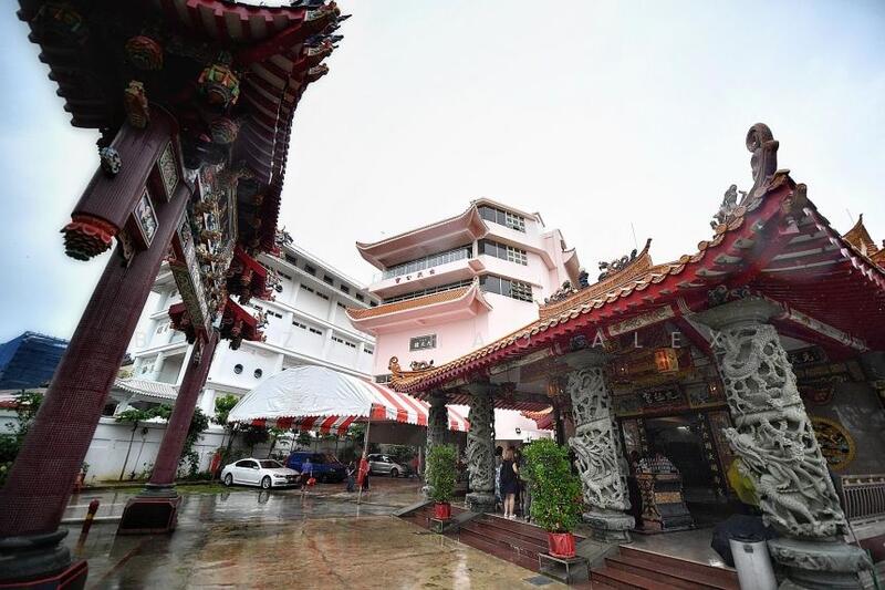 Kiew Sian King Temple, 7 Tampines Ave, 1,100 sqft, Office For Rent, by Bai Zhi Hao Alex, 23820728 - Main Building (Pink) - CommercialGuru.com.sg