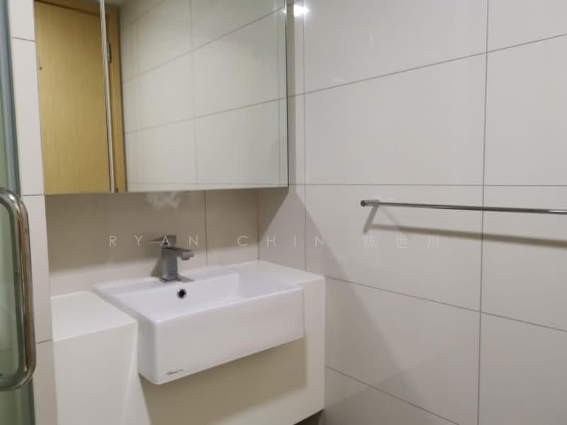 Eight Riversuites, 2 Whampoa East, 2 Bedrooms, 807 sqft, Condominium For Rent, by Ryan Chin 陈世川, 23820776 - PropertyGuru.com.sg