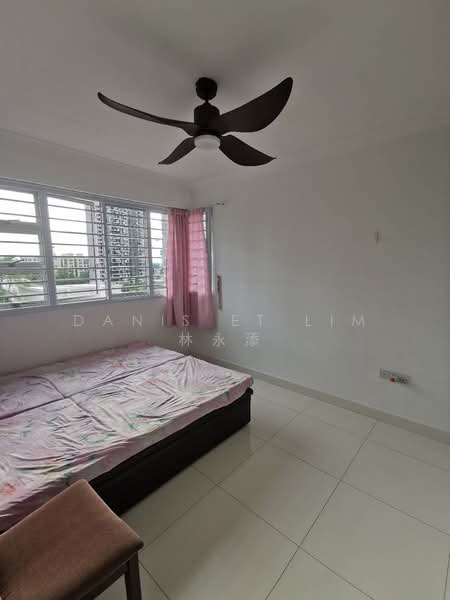 For Rent - 312C Clementi Avenue 4