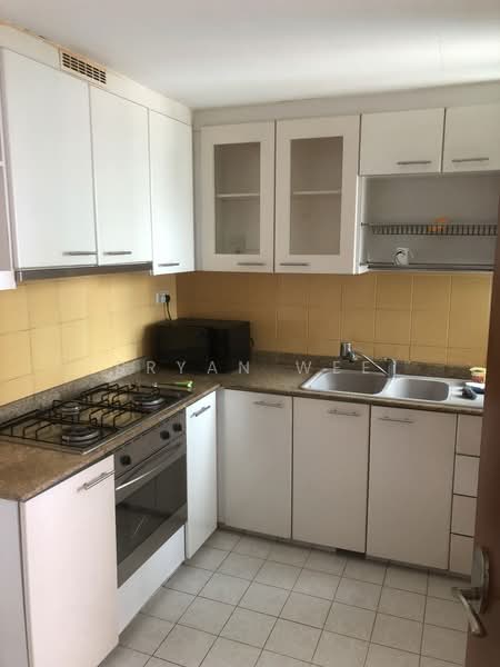 Queens, 10 Stirling Road, 3 Bedrooms, 1,184 sqft, Condominium For Rent, by Bryan Wee, 23821266 - PropertyGuru.com.sg