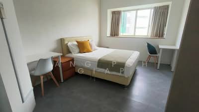 For Rent - Sunshine Plaza