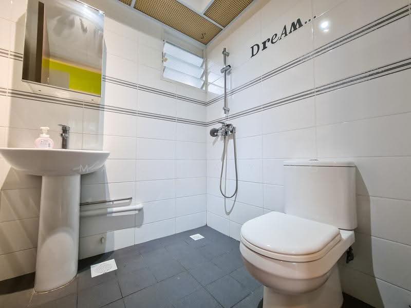 8A Upper Boon Keng Road, 8A Upper Boon Keng Road, Eunos / Geylang / Paya Lebar, 2 Bedrooms, 753 sqft, HDB Flat For Rent, by Marcella Yong 杨惠晴, 23822395 - PropertyGuru.com.sg