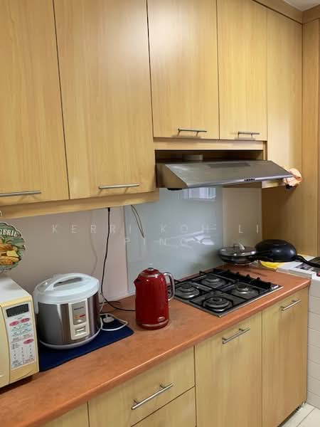 130 Bukit Batok West Avenue 6, 130 Bukit Batok West Avenue 6, 2 Bedrooms, 785 sqft, HDB Flat For Rent, by Kerri Koh Li Ping, 23823377 - PropertyGuru.com.sg