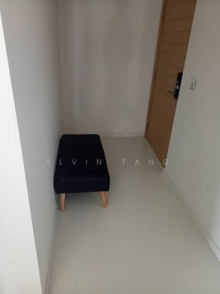 One Shenton, 1 Shenton Way, 2 Bedrooms, 904 sqft, Condominium For Rent, by Alvin Tang, 23823620 - PropertyGuru.com.sg