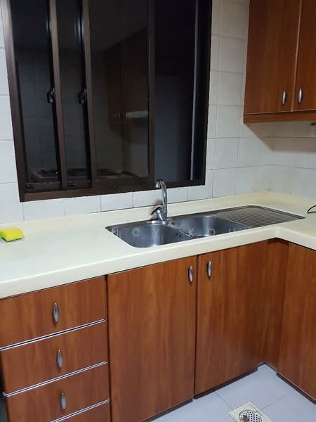 The Mayfair Condominium For Sale at S$ 1,688,000 | PropertyGuru Singapore